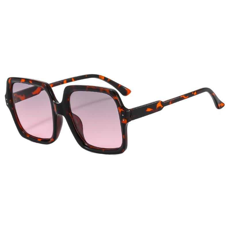 Sunglasses Fashion Big Frame Jelly Color Retro Simple Ins Street Shooting Catwalk Trend GlassesSunglasses
Sunglasses Fashion Big Frame Jelly Color Retro Simple Ins Street Shooting Catwalk Trend GlassesSunglasses