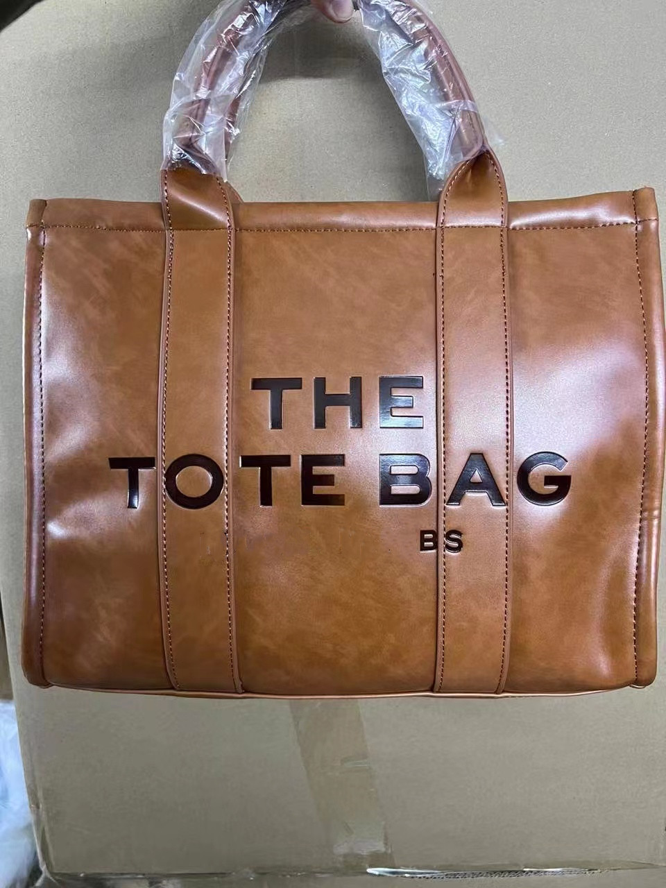 Mar Jocos Womens Totes Bags Fashion Women Shopping bag Large Capacity Handbag with Letter One Shoulder Crossbodybag, Black
Mar Jocos Womens Totes Bags Fashion Women Shopping bag Large Capacity Handbag with Letter One Shoulder Crossbodybag, Black