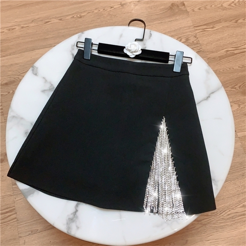 DEAT Summer Arrival Casual Black And White Rhinestones Tassel High Waist A Line Short Skirt Women SE232 210306
