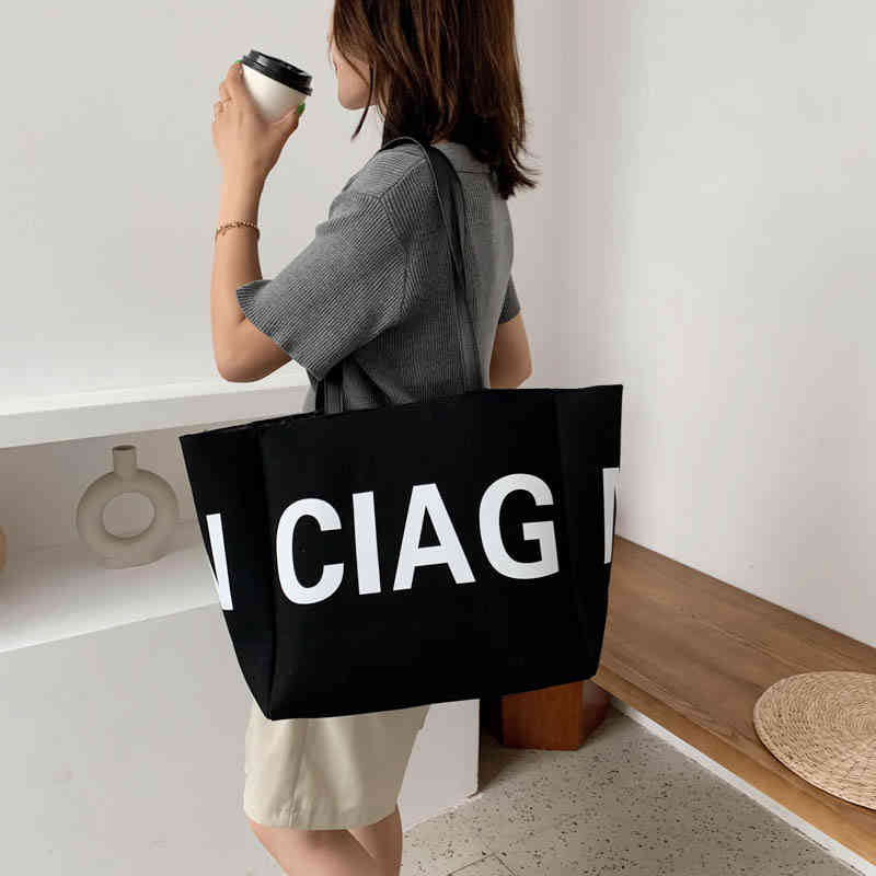 Letter canvas bag women's one shoulder portable large travel capacity hand leisure Purses_I0LZ, Black
Letter canvas bag women's one shoulder portable large travel capacity hand leisure Purses_I0LZ, Black