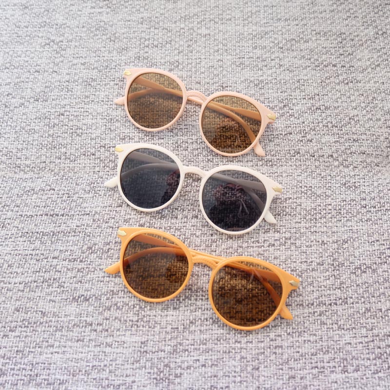 2022 Kids Lovely Big Round Cat Eye Sunglasses Designer Girls Boys Oval Frame Cute Glasses 7 Colors Wholesale 
2022 Kids Lovely Big Round Cat Eye Sunglasses Designer Girls Boys Oval Frame Cute Glasses 7 Colors Wholesale