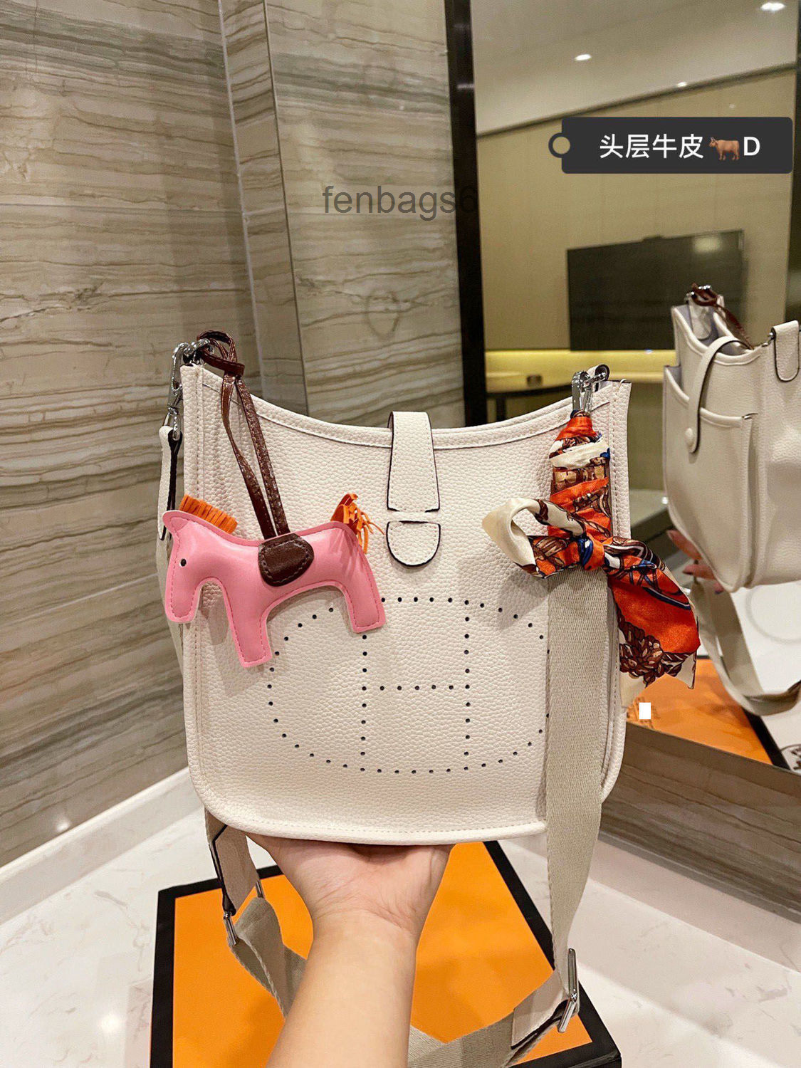 Designers Bag Herme 2022 Bags Women Handbags h Women's Single Evelyn Shoulder Beauty Tote Bag High-capacity Commuting, White