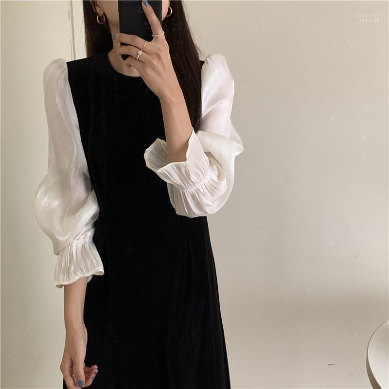 HziriP 2022 Spring Autumn Women Dresses Korean Style Elegant Vintage Velvet Stitching Puff Sleeve Maxi Dress Femme Vestidos Casual, Black
HziriP 2022 Spring Autumn Women Dresses Korean Style Elegant Vintage Velvet Stitching Puff Sleeve Maxi Dress Femme Vestidos Casual, Black