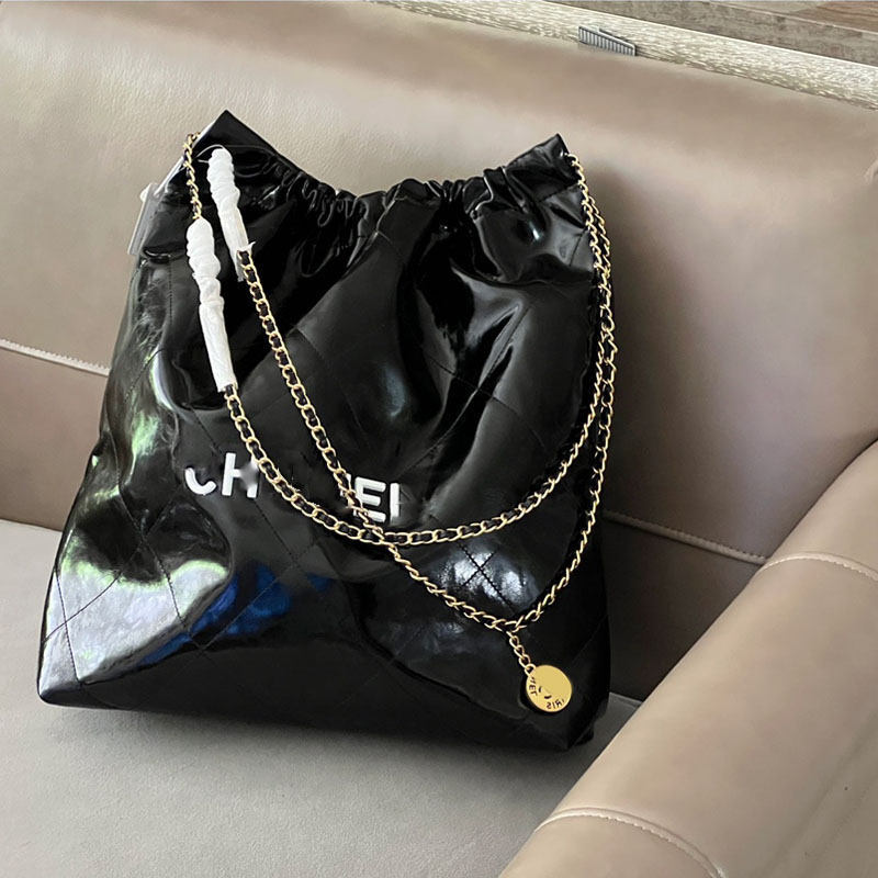 22 bag Women shoulder bag Chain Strap Handbag Black Designer Totes Beach Bags Designers Handbags Shopping Bag Womens Luxurys Purses 2206051, Ship by fedex
22 bag Women shoulder bag Chain Strap Handbag Black Designer Totes Beach Bags Designers Handbags Shopping Bag Womens Luxurys Purses 2206051, Ship by fedex