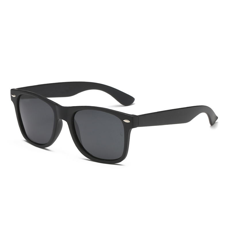 Retro Women Sunglasses 2022 Luxury Designer Eyewear Metal Frame Designers Sun Glasses Woman Men Classic Brand
Retro Women Sunglasses 2022 Luxury Designer Eyewear Metal Frame Designers Sun Glasses Woman Men Classic Brand