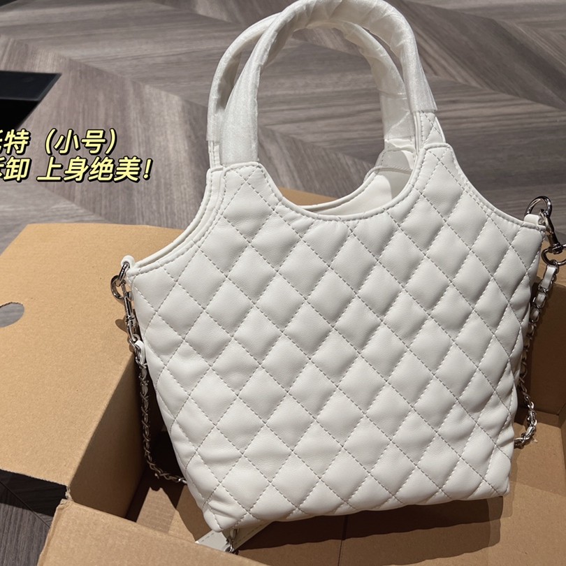 10A Brand designer bag mini chain handbag tote ICARE ladies luxury messenger bag waist bags large capacity sl size 20X20cm serial number, Contact us to see more
10A Brand designer bag mini chain handbag tote ICARE ladies luxury messenger bag waist bags large capacity sl size 20X20cm serial number, Contact us to see more