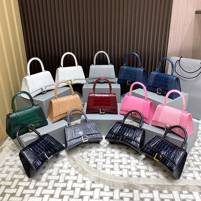 Hourglass bags Fashion Luxury Shoulde Designer Handbags Wholesale Leather Saddle Bag New style Woman Lady handbag Crossbody Alligator Cowhide Lock, Moistureproof beads
Hourglass bags Fashion Luxury Shoulde Designer Handbags Wholesale Leather Saddle Bag New style Woman Lady handbag Crossbody Alligator Cowhide Lock, Moistureproof beads