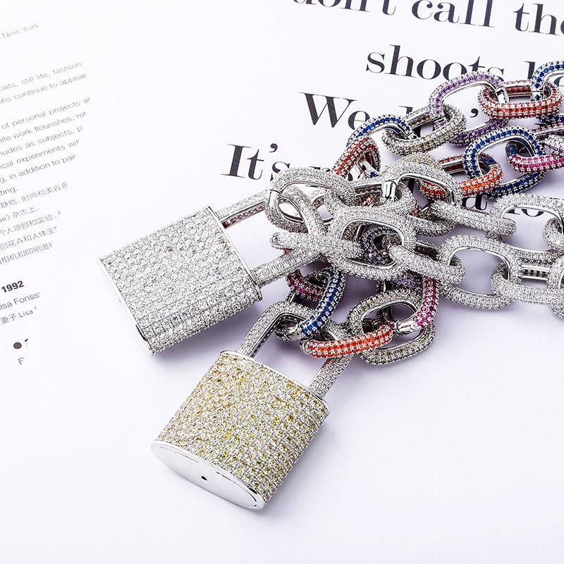 Chains Hip Hop Calw Setting CZ Zircon Stone Bling Iced Out Big O Shape Link Chain Lock Pendnats Necklaces For Men Rapper Jewelry GiftChains
Chains Hip Hop Calw Setting CZ Zircon Stone Bling Iced Out Big O Shape Link Chain Lock Pendnats Necklaces For Men Rapper Jewelry GiftChains