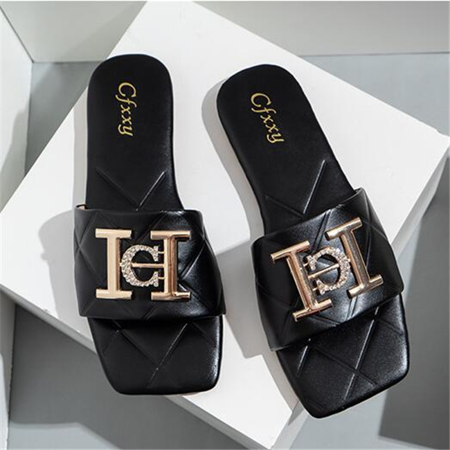 Fashion Women's Sandals Slippers Female Footwear Light Flat Ladies Slides Summer Rhinestone Women Beach Shoes Zapatillas Mujer, Brown
Fashion Women's Sandals Slippers Female Footwear Light Flat Ladies Slides Summer Rhinestone Women Beach Shoes Zapatillas Mujer, Brown
