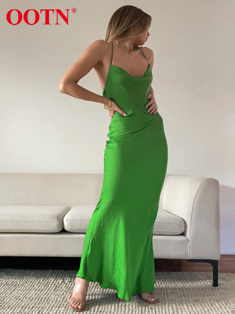OOTN Sexy Backless Bandage Party Dress Summer Satin Cross Strap Swinging Collar Trumpet Dress Woman Silky Night Maxi Dress Lady 220511