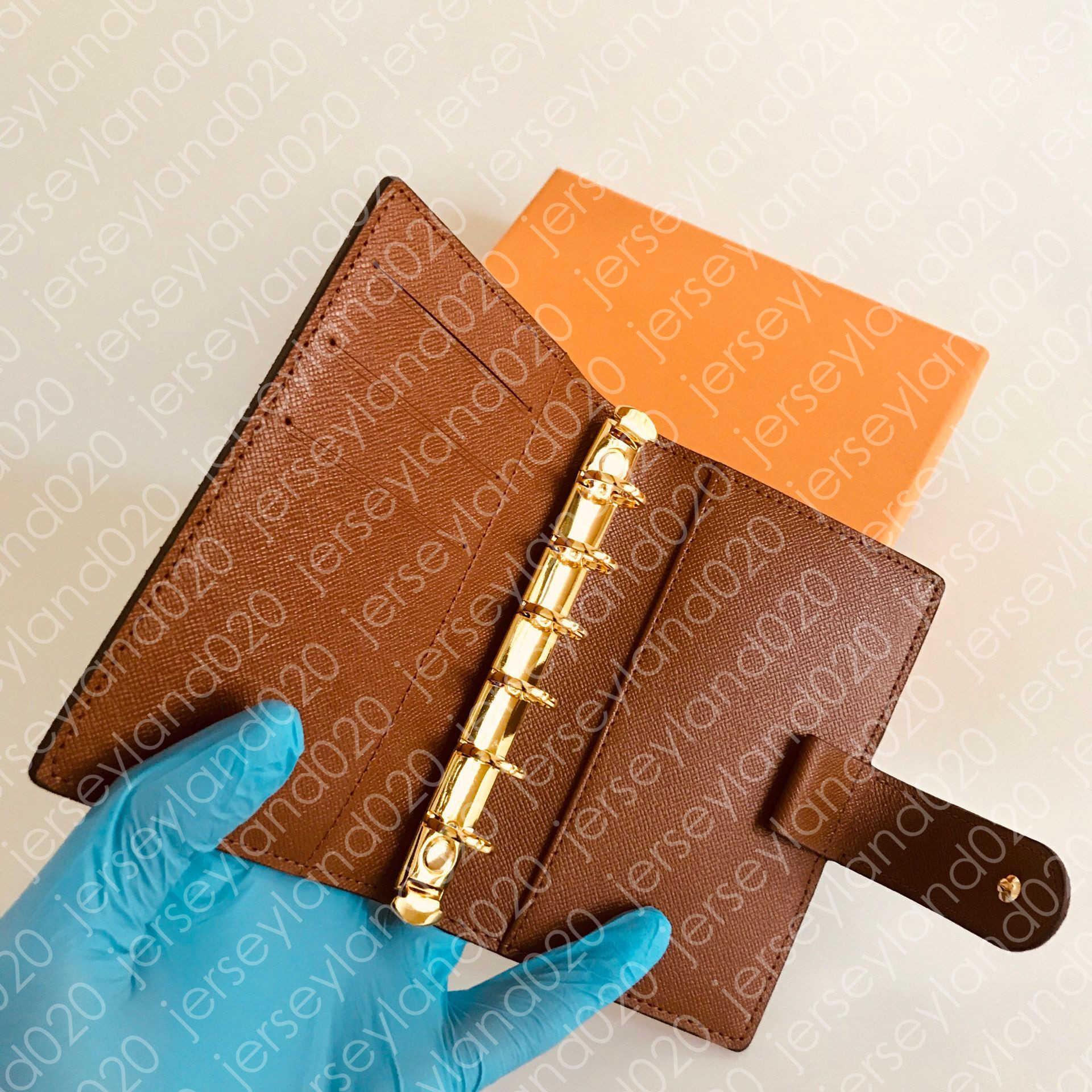 Wallets MEDIUM SMALL RING AGENDA COVER Designer Notebook Credit Card Holder Case Wallet, Brown with flowers
Wallets MEDIUM SMALL RING AGENDA COVER Designer Notebook Credit Card Holder Case Wallet, Brown with flowers