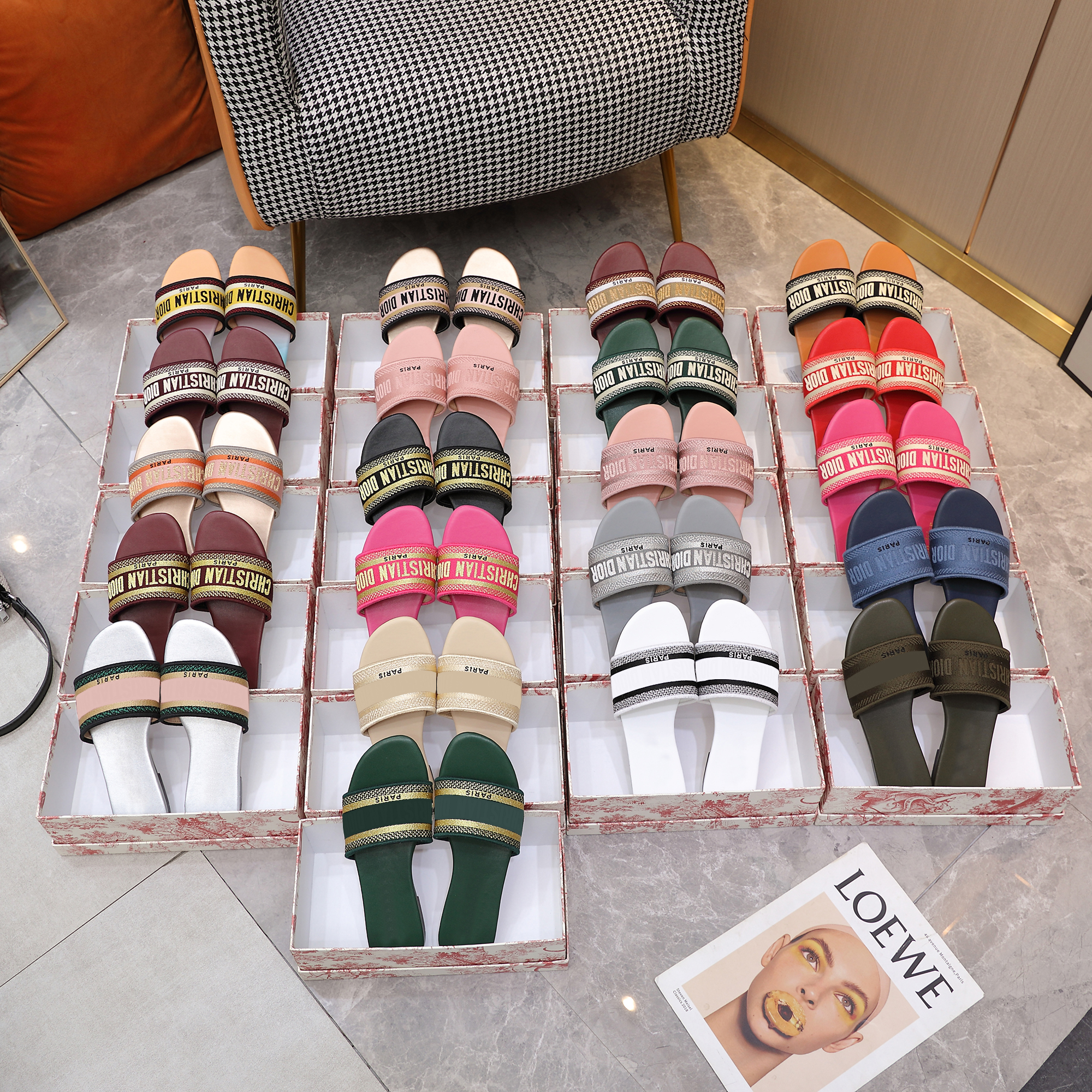 High quality women slippers canvas embroidery summer new fashion flat luxury designer Beach large head rainbow letter sandals outdoor casual hotel indoor 35-41, 16
High quality women slippers canvas embroidery summer new fashion flat luxury designer Beach large head rainbow letter sandals outdoor casual hotel indoor 35-41, 16