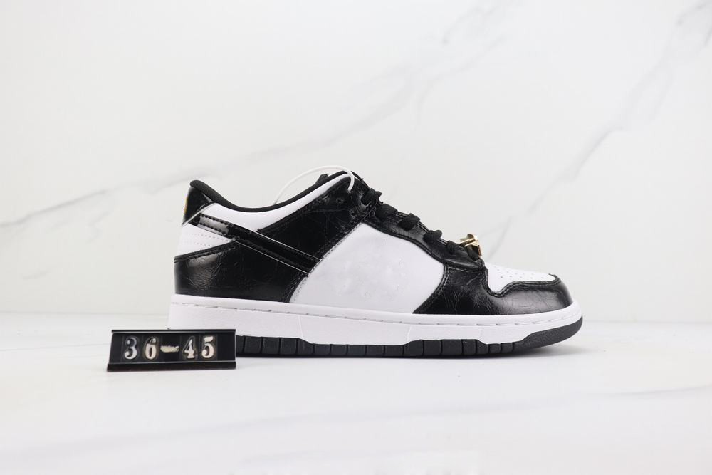 With Box 2022 World Champ Low Running Shoes Men Women Black White Sports Sneaker