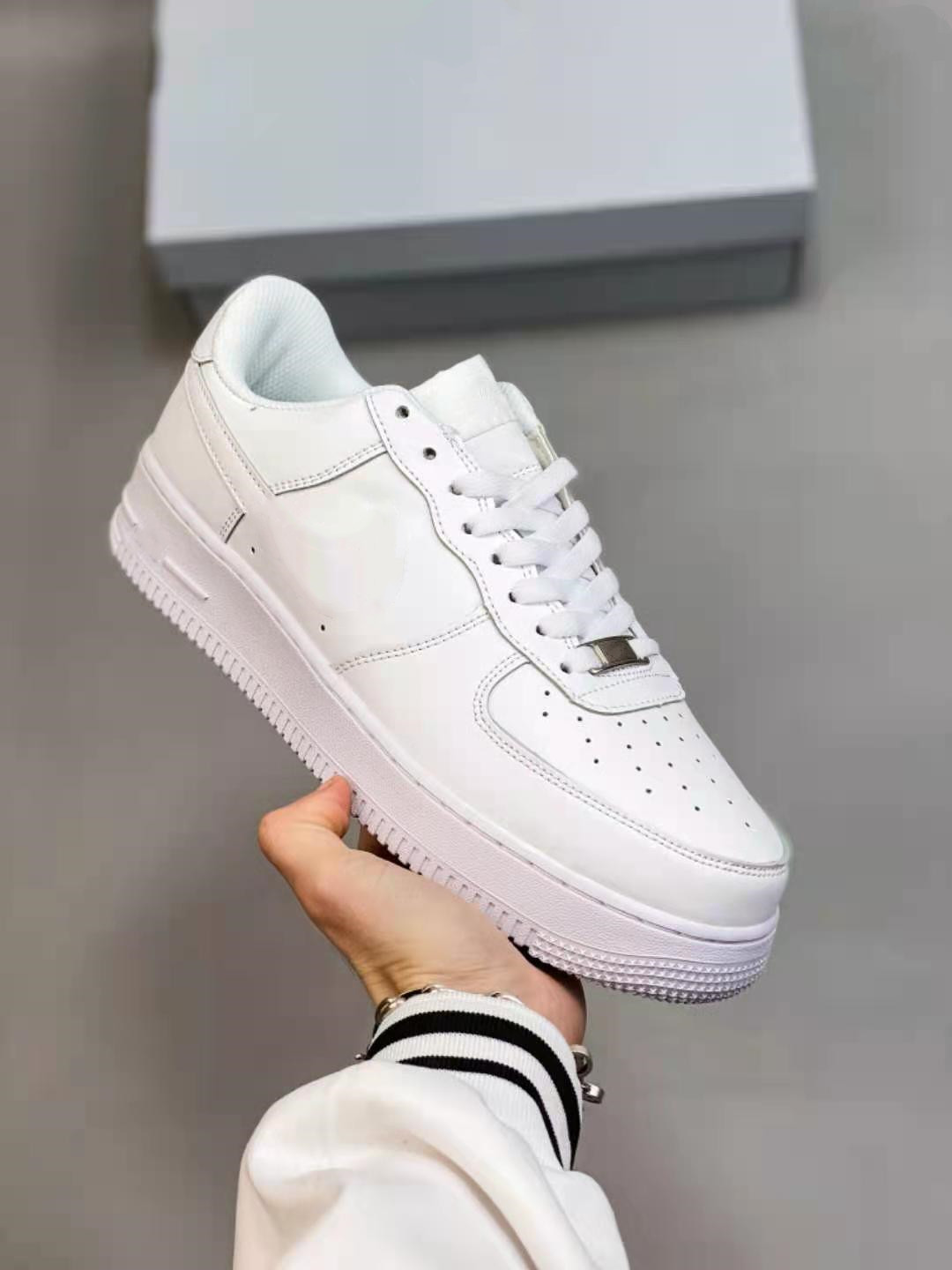 Fashion Men Women Casual Shoes Designer Genuine Leather Low Lace-Up White Black Outdoor One 1 Skateboarding Sports Sneakers 36-45
Fashion Men Women Casual Shoes Designer Genuine Leather Low Lace-Up White Black Outdoor One 1 Skateboarding Sports Sneakers 36-45