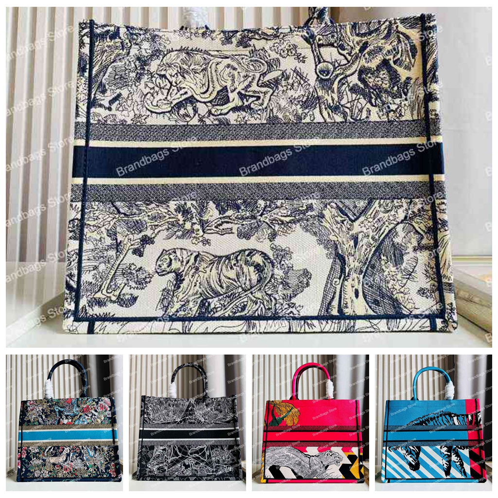 Embroidery Tote Bags Books Totes Handbags Designer Book Women Lady Handbag Fashion Classic Embroidery Version Top Quality Large Pattern Shopping Shoulder Bag, Win coupon
Embroidery Tote Bags Books Totes Handbags Designer Book Women Lady Handbag Fashion Classic Embroidery Version Top Quality Large Pattern Shopping Shoulder Bag, Win coupon