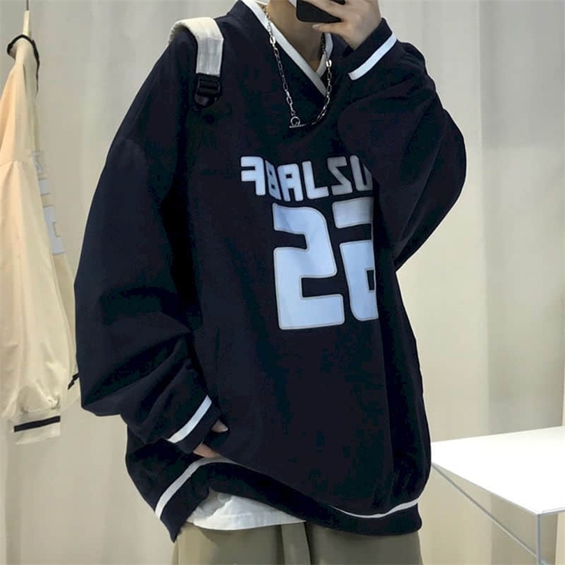 Hip Hop Sweatshirt mens spring Korean loose hedging vneck printing longsleeved college wind jacket Hong Kong style shirt top 220816, Navy
Hip Hop Sweatshirt mens spring Korean loose hedging vneck printing longsleeved college wind jacket Hong Kong style shirt top 220816, Navy