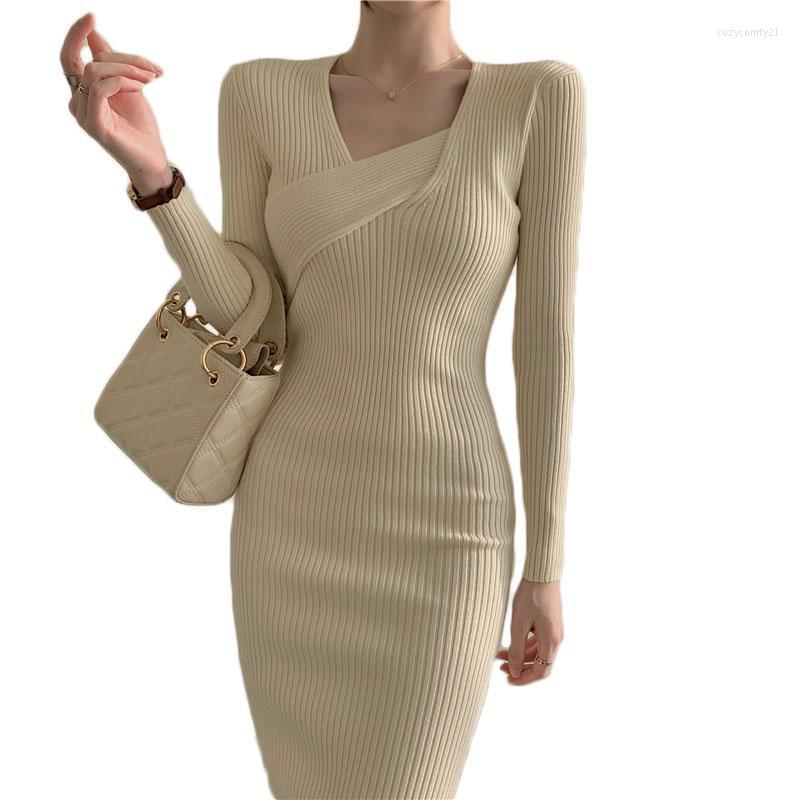 Casual Dresses WSYORE Autumn And Winter Female French Retro Slim Long-sleeve Knitted Dress Women Tight-fit Elegant Sweater Maxi NS2722, Black
Casual Dresses WSYORE Autumn And Winter Female French Retro Slim Long-sleeve Knitted Dress Women Tight-fit Elegant Sweater Maxi NS2722, Black