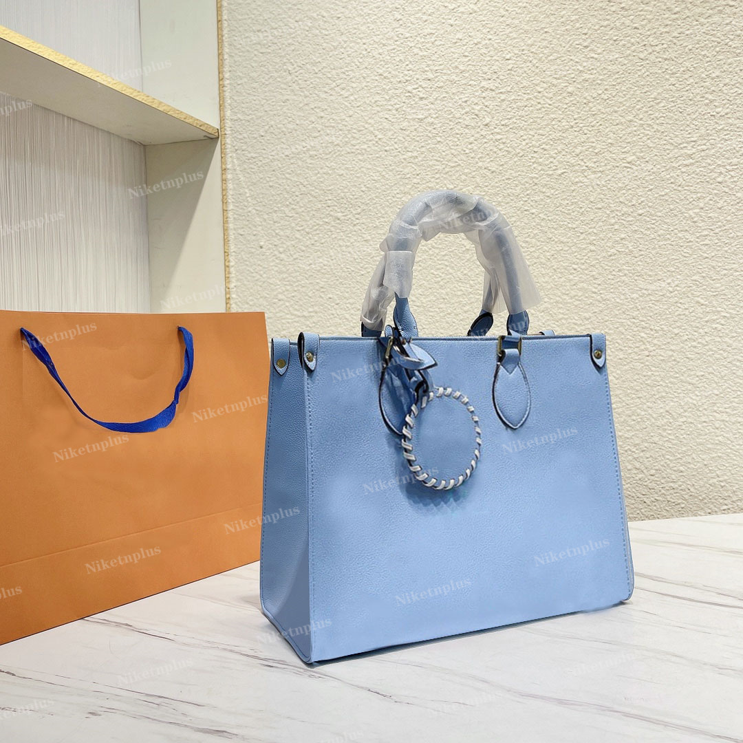 Latest 34cm Women Designers Handbags ONTHEGO Crossbody Bags 2022 Summer Gradient Color Large-capacity handbag luxury woman handle lady shopping hand bags, #1
Latest 34cm Women Designers Handbags ONTHEGO Crossbody Bags 2022 Summer Gradient Color Large-capacity handbag luxury woman handle lady shopping hand bags, #1