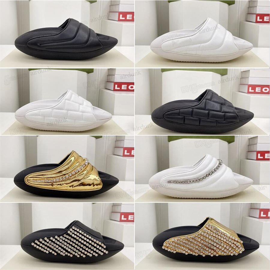 Fashion Designer Men Women Space Slippers Beach Sandals Pearl Womens Loafers Soft dough Microfiber Cowhide Quilted Leather B-IT mules Slide Summer Wide Slipper 35-45, 11
Fashion Designer Men Women Space Slippers Beach Sandals Pearl Womens Loafers Soft dough Microfiber Cowhide Quilted Leather B-IT mules Slide Summer Wide Slipper 35-45, 11