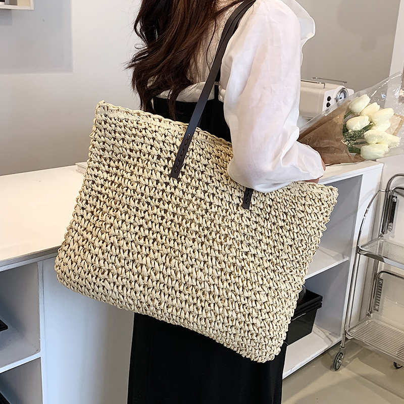Hand-woven Women's Shoulder Handbag Bohemian Summer Fashion Straw Beach Tote Bag Travel Shopper Weaving Shopping Bags 220616, Green
Hand-woven Women's Shoulder Handbag Bohemian Summer Fashion Straw Beach Tote Bag Travel Shopper Weaving Shopping Bags 220616, Green