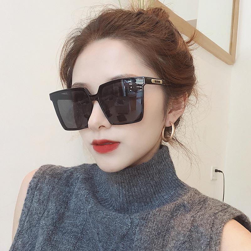 Sunglasses Big Frame Black Shades Ladies Oversized Square Designer Women Luxury Fashion Sun Glasses UV400 Oculos GafasSunglasses
Sunglasses Big Frame Black Shades Ladies Oversized Square Designer Women Luxury Fashion Sun Glasses UV400 Oculos GafasSunglasses