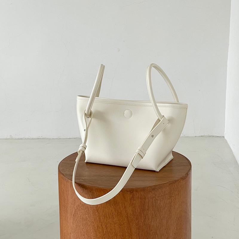 Evening Bags Korean Fashion 2022 PU Leather Designer Handbags For Women Ladies Casual Shoulder Composite Totes Bag Female Crossbody BagsEven, Beige
Evening Bags Korean Fashion 2022 PU Leather Designer Handbags For Women Ladies Casual Shoulder Composite Totes Bag Female Crossbody BagsEven, Beige