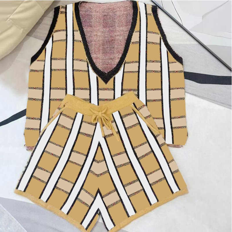 2 Styles Knit Sweaters Shorts Vintage Stripe Women Tracksuit Street Style Vests Shorts Set, #1
2 Styles Knit Sweaters Shorts Vintage Stripe Women Tracksuit Street Style Vests Shorts Set, #1