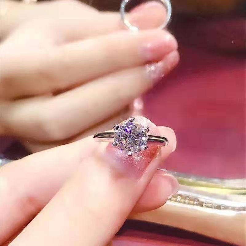 Wedding Rings 8mm 2 Carat Large Zircon Six Copper Plated Silver Adjustable Women Ring Resizeable Finger Jewelry RingsWedding
Wedding Rings 8mm 2 Carat Large Zircon Six Copper Plated Silver Adjustable Women Ring Resizeable Finger Jewelry RingsWedding