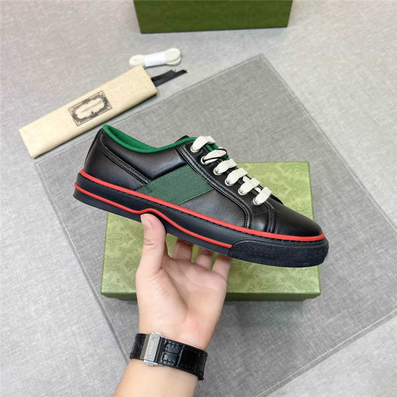 Designer Luxury Casual Shoes Tennis 1977 Low Tops Sneakers Triple Black White Orange Leather Sneaker Mens Platform Mesh Leisure Trai
Designer Luxury Casual Shoes Tennis 1977 Low Tops Sneakers Triple Black White Orange Leather Sneaker Mens Platform Mesh Leisure Trai