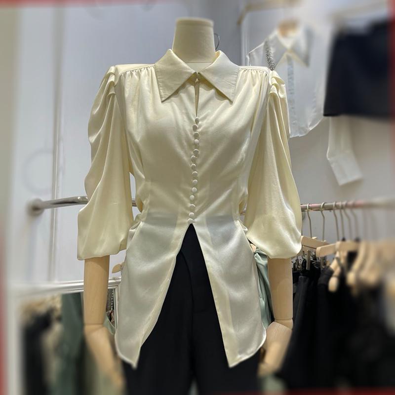 Women' Blouses & Shirts Early Autumn Chic Puffy Sleeves Thin Women Shirt Top Sexy Hollow-out Bowknot Tied Back Solid Color Blouse, Black
Women' Blouses & Shirts Early Autumn Chic Puffy Sleeves Thin Women Shirt Top Sexy Hollow-out Bowknot Tied Back Solid Color Blouse, Black