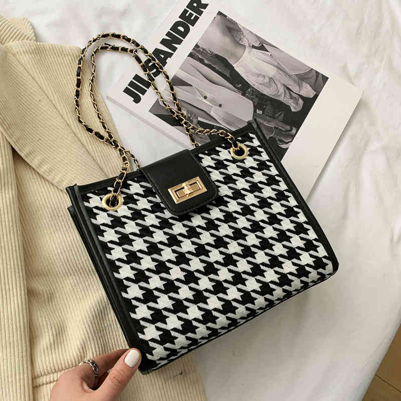 50% Off and New Women's Lattice Version Tote Single Messenger Bag High-capacity Trendy Fashion One Shoulder Underarm Handbag, White
50% Off and New Women's Lattice Version Tote Single Messenger Bag High-capacity Trendy Fashion One Shoulder Underarm Handbag, White