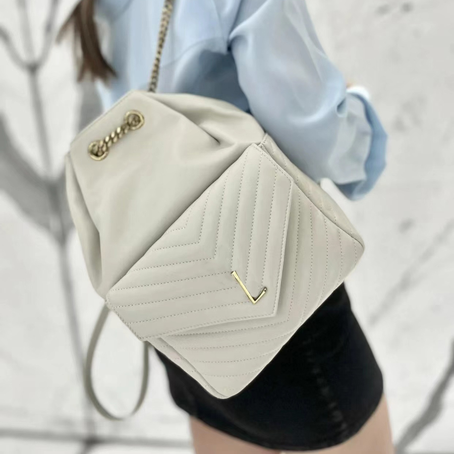 10A Top quality luxury designer bags 29cm Fashion backpack leather woman shoulder bag crossbody bag High-End tote bagss lady Large-capacity bag With box Y024, More product consulting
10A Top quality luxury designer bags 29cm Fashion backpack leather woman shoulder bag crossbody bag High-End tote bagss lady Large-capacity bag With box Y024, More product consulting