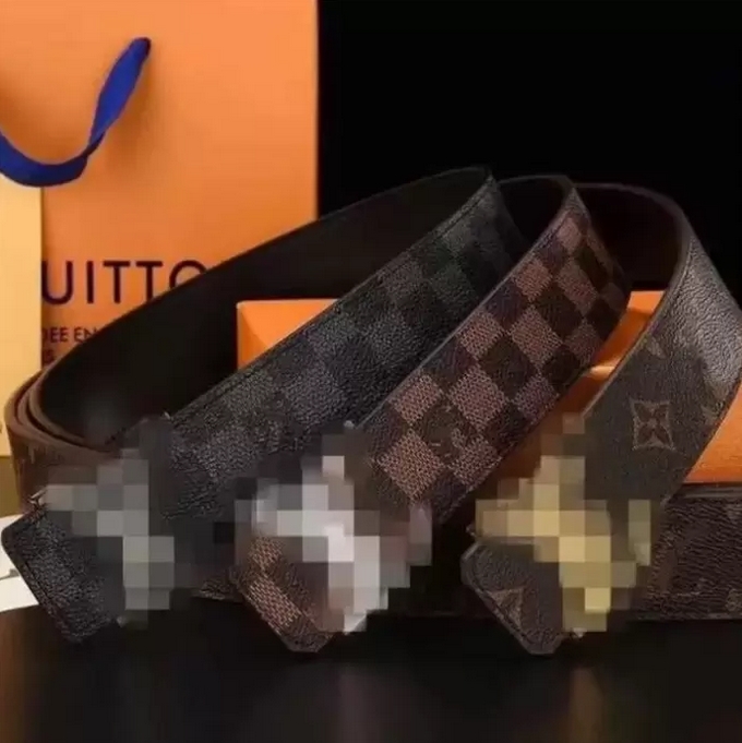 2022Luxury Designer Belts Men Women Belts of Mens and Women Belt with Fashion Big Buckle Real Leather Top High QualityA, Belt+box
2022Luxury Designer Belts Men Women Belts of Mens and Women Belt with Fashion Big Buckle Real Leather Top High QualityA, Belt+box