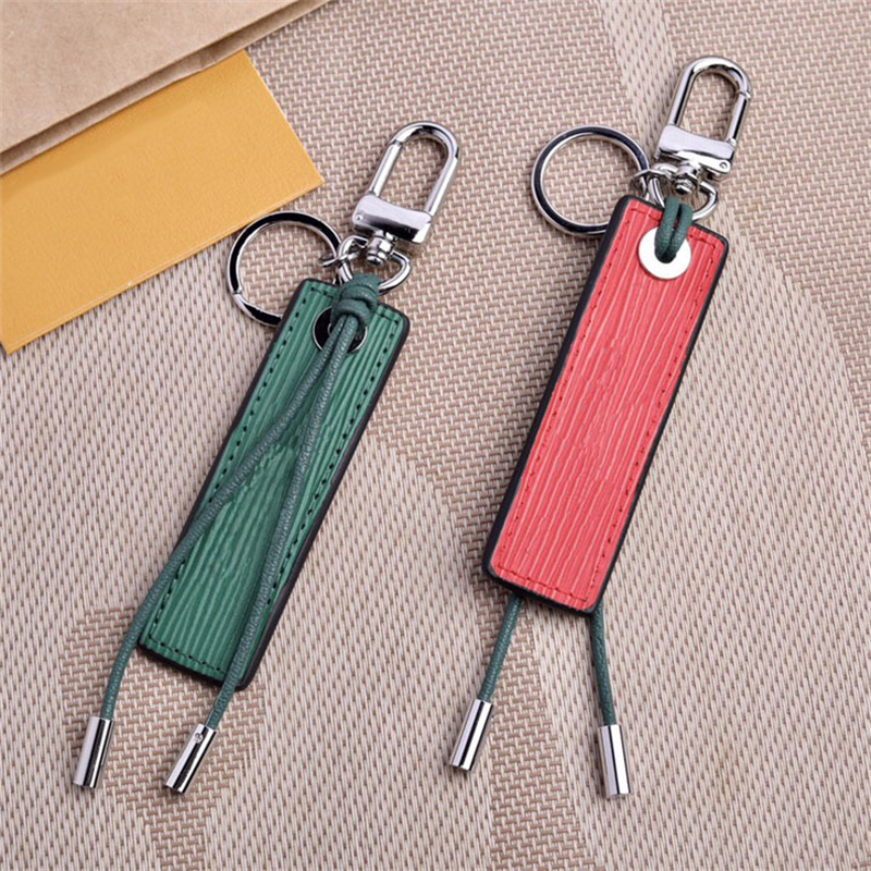 Luxurys Keychain Brands Designers Key Rings High Quality Classic Keyrings For Ladies Womens Girls Fashion Personalized Stripes Keychains
Luxurys Keychain Brands Designers Key Rings High Quality Classic Keyrings For Ladies Womens Girls Fashion Personalized Stripes Keychains