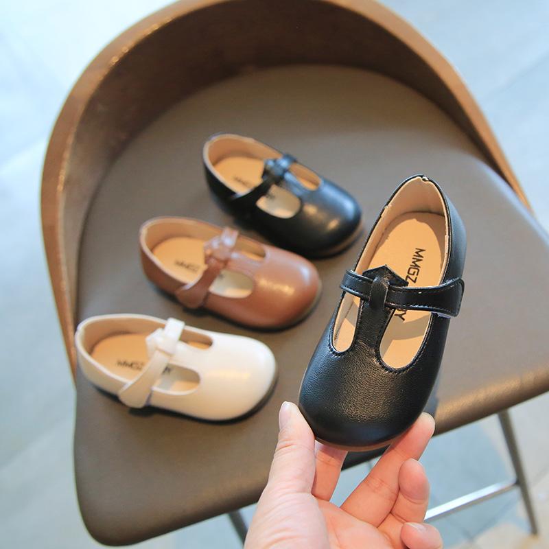 Athletic & Outdoor Fashion Girls T-Strap Leather Shoes Kids Hook&loop Soft Bottom Casual Autumn Spring 1-6Y Flats Student SandalsAthletic, Black
Athletic & Outdoor Fashion Girls T-Strap Leather Shoes Kids Hook&loop Soft Bottom Casual Autumn Spring 1-6Y Flats Student SandalsAthletic, Black