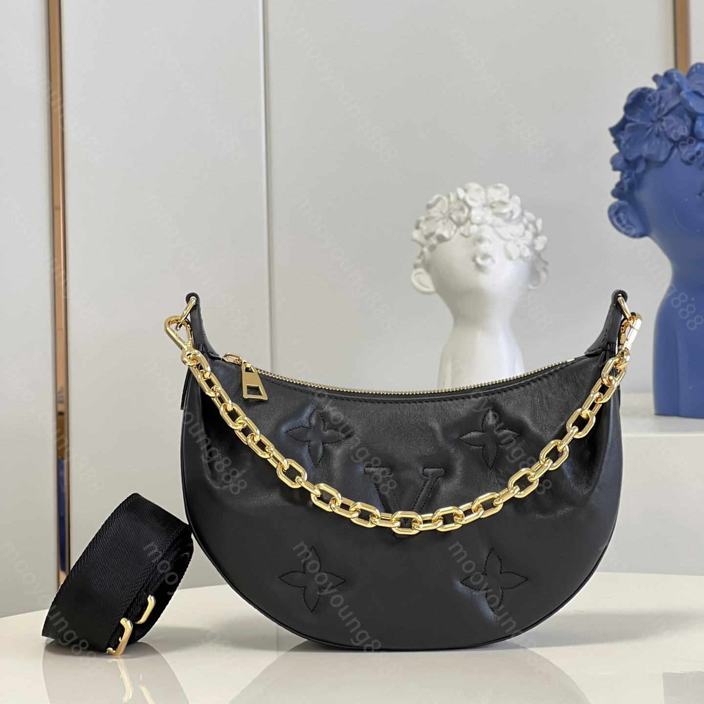 12A Upgrade Mirror Quality Luxuries Designers Half Moon Bag Small Real Leather Quilted Purse Over The Moon Women Handbag Black Shoulder Gold Chain Box Bags With Strap
