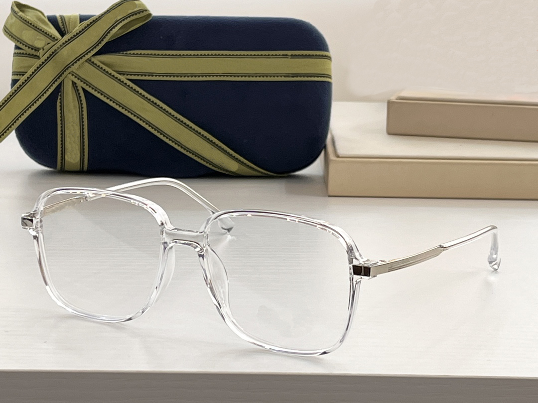 New silver Sunglasses HD anti-blue light personality contrast color trend transparent thin frame Sven glasses
New silver Sunglasses HD anti-blue light personality contrast color trend transparent thin frame Sven glasses
