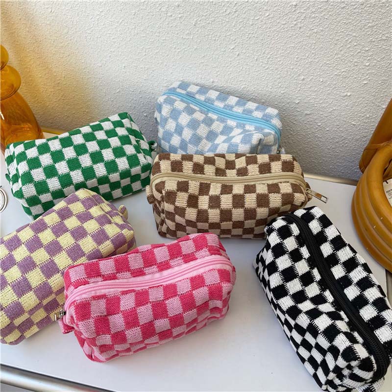 DHL50pcs Cosmetic Bags Women Knitted Grid Large Capacity Solid Makeup Bag Mix Colors, Multi
DHL50pcs Cosmetic Bags Women Knitted Grid Large Capacity Solid Makeup Bag Mix Colors, Multi