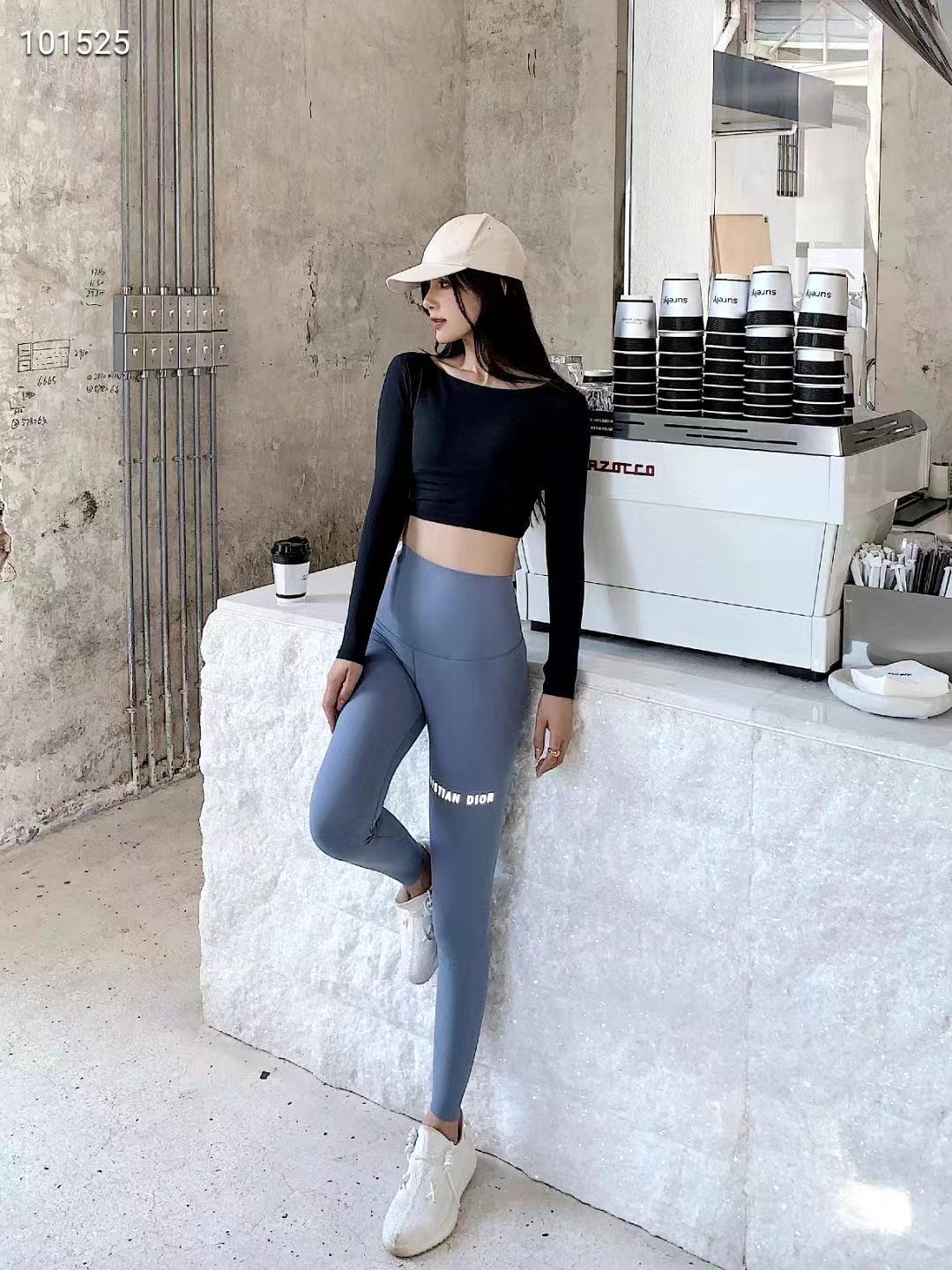 Gym Clothes Women Yoga Leggings Align Yoga Pants Nude High Waist Running fitness Sport Leggings Tight Workout Trouses6, Black
Gym Clothes Women Yoga Leggings Align Yoga Pants Nude High Waist Running fitness Sport Leggings Tight Workout Trouses6, Black