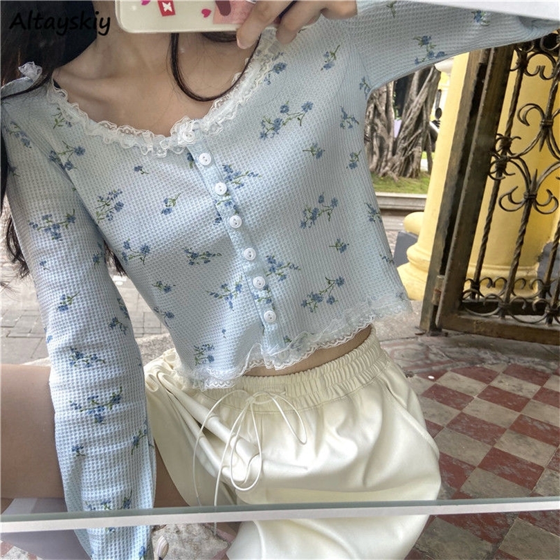 Women Cardigan Sweet Crop Top Design Patchwork Lace Floral Gentle Students Allmatch Retro Single Breasted Korean Style Chic Ins 220813, Blue
Women Cardigan Sweet Crop Top Design Patchwork Lace Floral Gentle Students Allmatch Retro Single Breasted Korean Style Chic Ins 220813, Blue