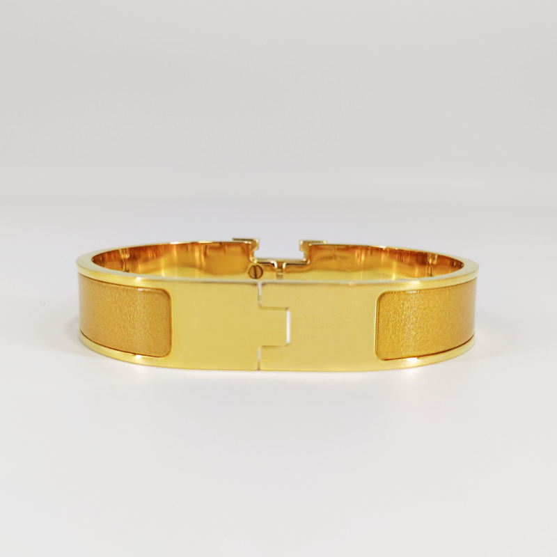 Top Quality designer bracelet mens bracelets Bangles gold/silver Version Stainless steel women and men designer jewelry bangle
Top Quality designer bracelet mens bracelets Bangles gold/silver Version Stainless steel women and men designer jewelry bangle