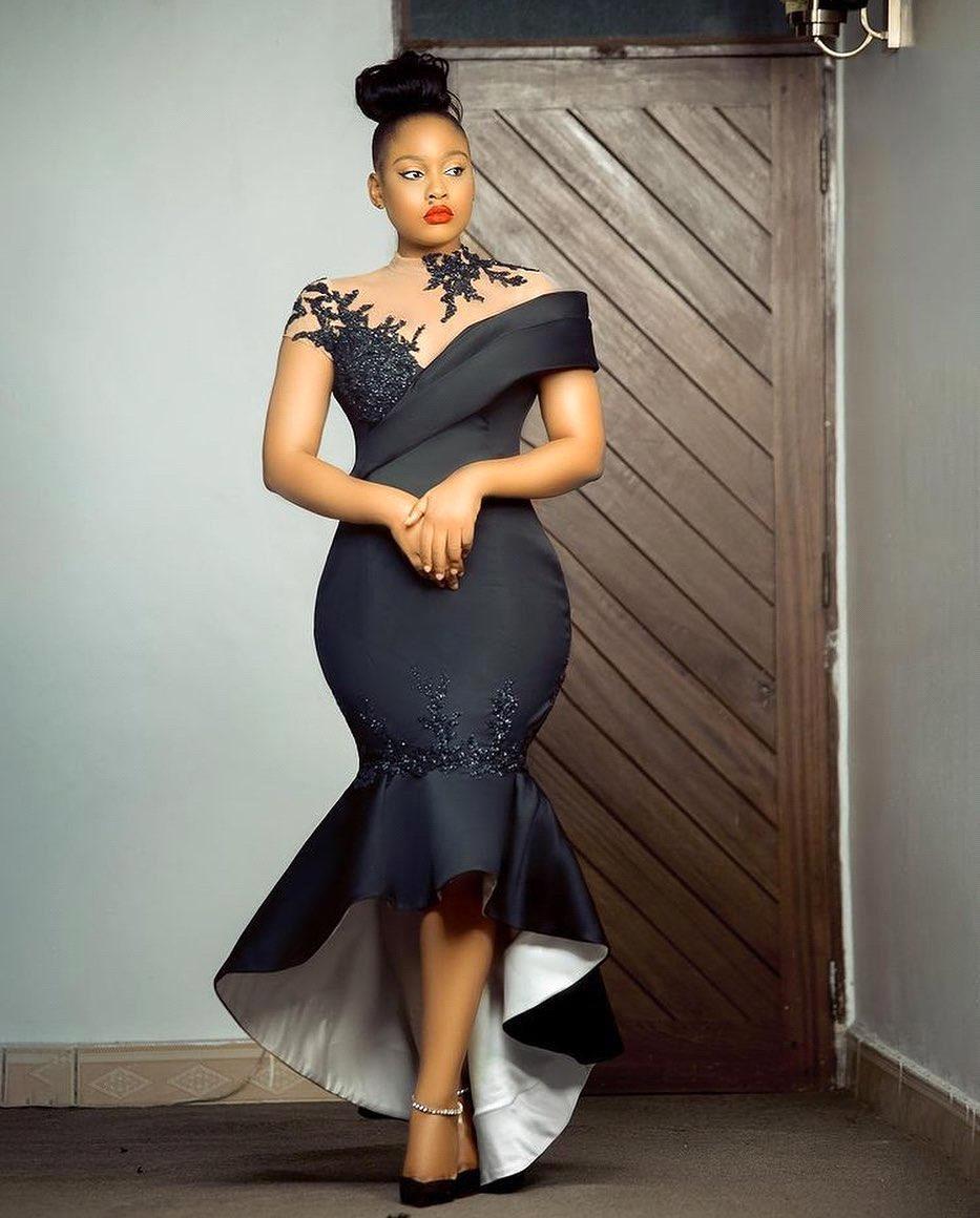 2022 Sexy Short Black Evening Dresses Wear High Neck Cap Sleeves Lace Appliques Beads Mermaid Ruched Ruffles Party Dress Formal Prom Gowns Plus Size H