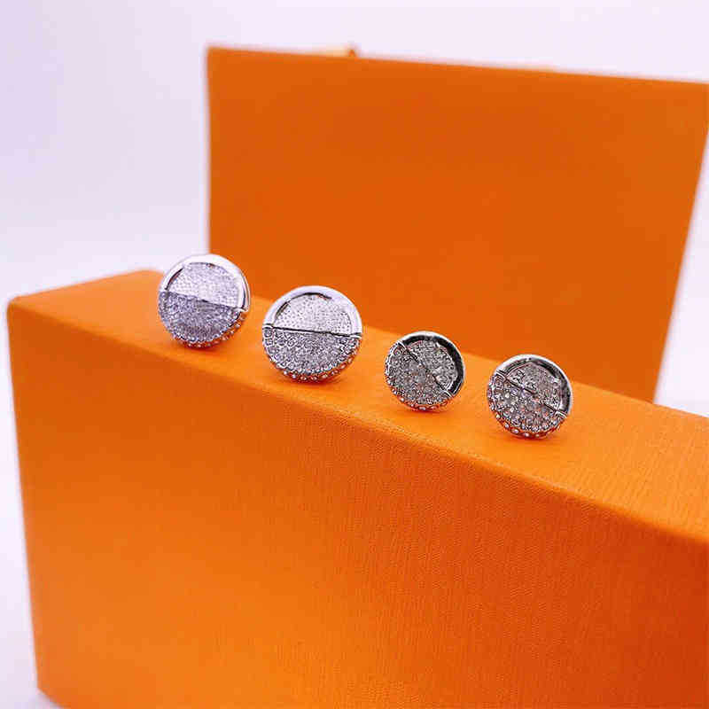 High quality diamond earrings women Stud simple atmosphere fashion personality wild Ladies Wedding Engagement Jewelry