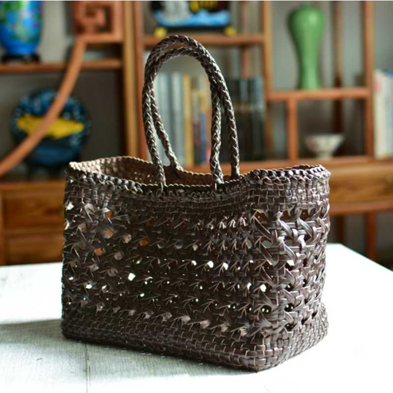 Evening Bags Designer Woven Tote Shopper Bag Women Genuine Leather Cowskin Basket Handbag Female Hollow Out Bucket 2022 Summer
Evening Bags Designer Woven Tote Shopper Bag Women Genuine Leather Cowskin Basket Handbag Female Hollow Out Bucket 2022 Summer