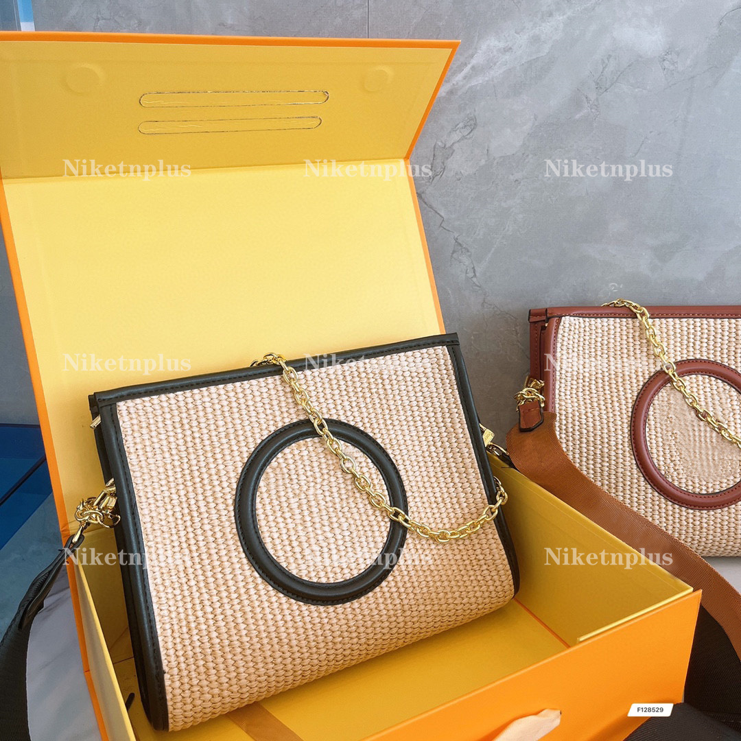 Ladies Fashion Casual Luxury TOILETRY CHAIN Bag with circle makeup clutch removable for hand carry voyage wallet M81366 Shoulder Bags Purse, #1
Ladies Fashion Casual Luxury TOILETRY CHAIN Bag with circle makeup clutch removable for hand carry voyage wallet M81366 Shoulder Bags Purse, #1