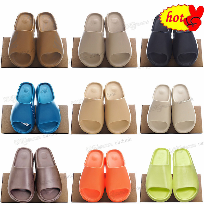Boots 2022 Designer Slippers Men Woman Slider Vermillion Mineral Blue Onyx Pure Sandals Slide Slipper Foam Ochre Runr Bone Resin White, #11 resin
Boots 2022 Designer Slippers Men Woman Slider Vermillion Mineral Blue Onyx Pure Sandals Slide Slipper Foam Ochre Runr Bone Resin White, #11 resin
