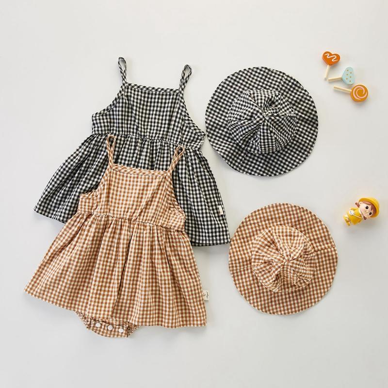 Rompers Baby Girls Clothes Sets 2022 Summer Short Sleeve Hat Fashion Plaid Print Bodysuit Girl Outfit SetRompers, C3
Rompers Baby Girls Clothes Sets 2022 Summer Short Sleeve Hat Fashion Plaid Print Bodysuit Girl Outfit SetRompers, C3