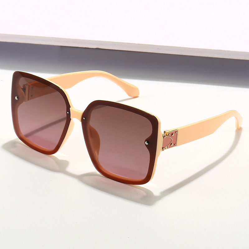 Polarized Sunglasses Women's 2022 New PC Lens PC Frame Square Designer Personality Fashion Travel
Polarized Sunglasses Women's 2022 New PC Lens PC Frame Square Designer Personality Fashion Travel