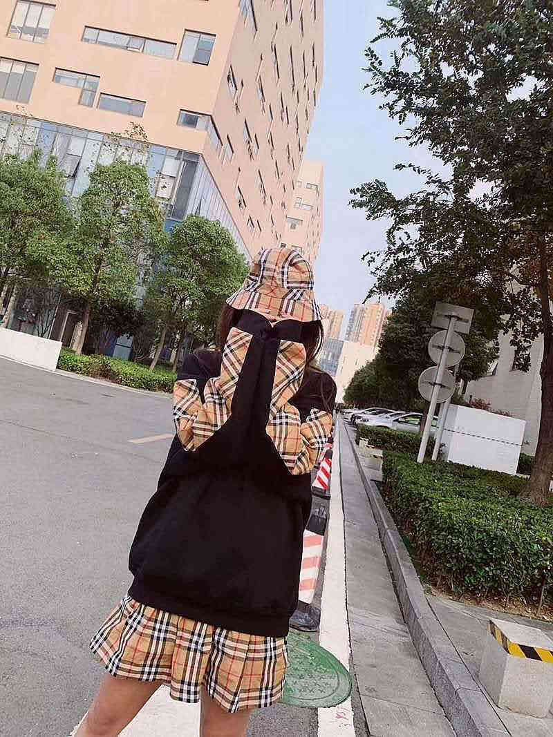Brand Hoodies Gaoding verified BBR autumn stitched Plaid long sleeve temperament commuter loose SQGM so good, White
Brand Hoodies Gaoding verified BBR autumn stitched Plaid long sleeve temperament commuter loose SQGM so good, White