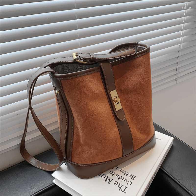 Evening Bags Vintage Suede Bucket Crossbody Shoulder For Women Brand Designer Large Capacity Work Ladies Handbags Winter 2022Evening, Auburn
Evening Bags Vintage Suede Bucket Crossbody Shoulder For Women Brand Designer Large Capacity Work Ladies Handbags Winter 2022Evening, Auburn